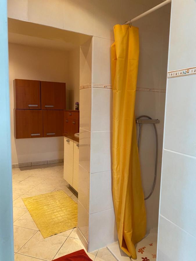 Chez Marilou Apartment Saint-Dizier Ngoại thất bức ảnh